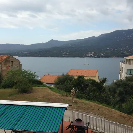 Bed and Breakfast Hibiscus 2*