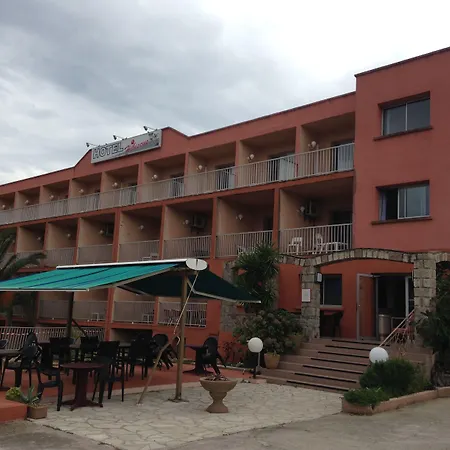 Hibiscus 2* Propriano (Corsica)