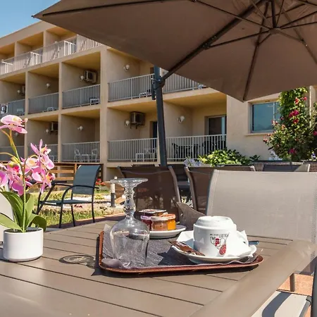 Hibiscus Oda ve Kahvaltı