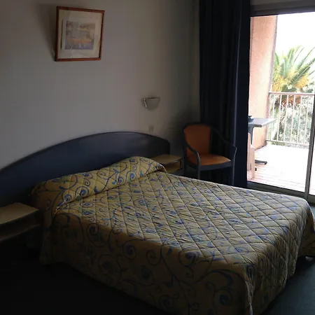 Hibiscus Hotel