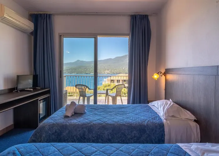 Hibiscus Propriano (Corsica)